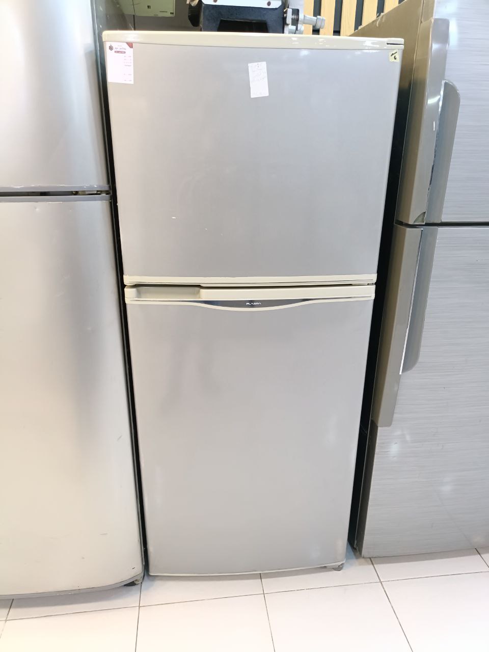 ثلاجه توشيبا 14 قدم نوفروست استعمال بحاله جيده كود 5010