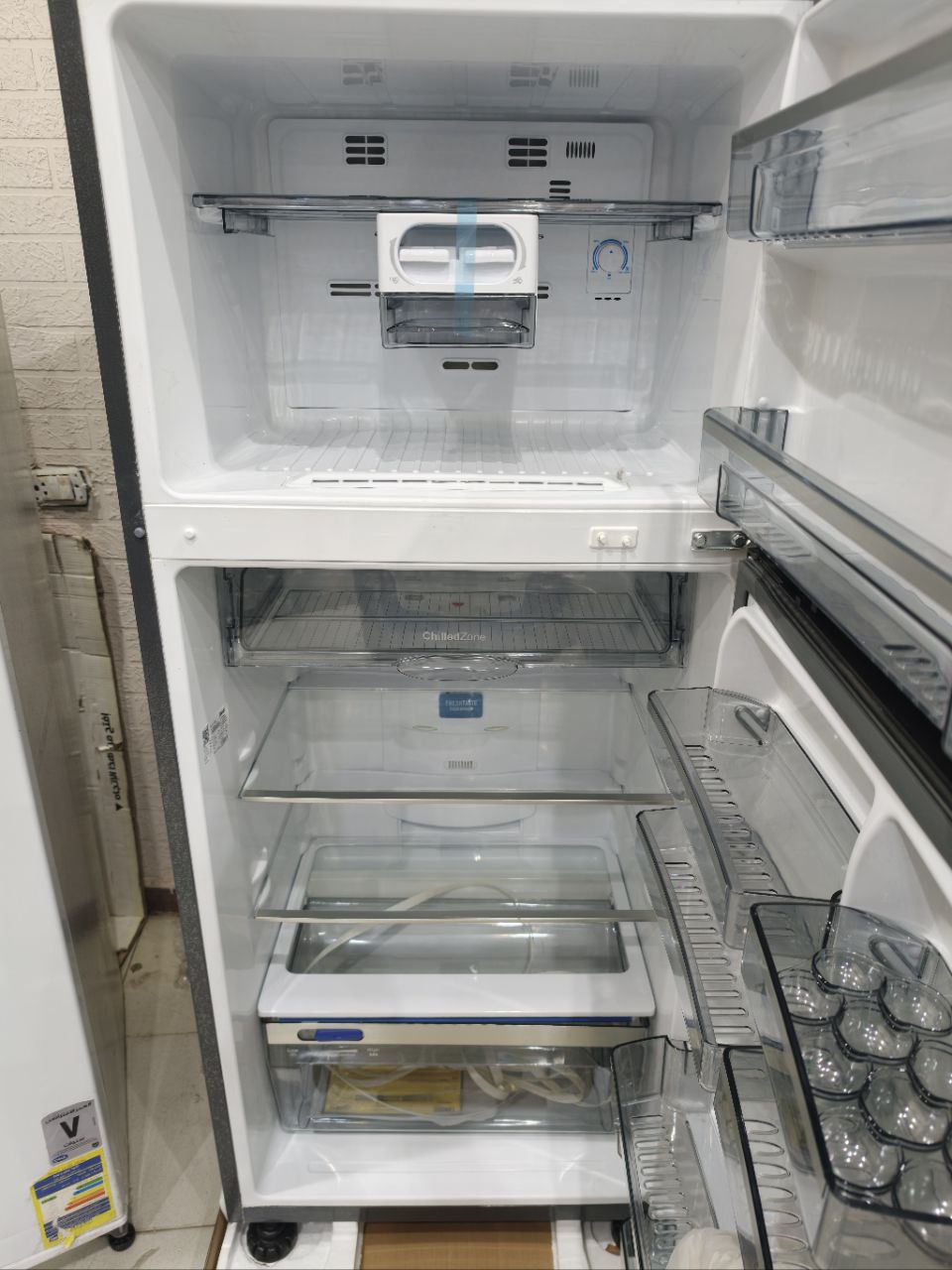 كود 5790                                         ثلاجه زانوسي                                         370لتر                                           حرق سعر