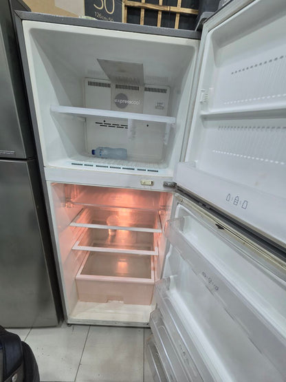 ثلاجه LG نوفروست 14 قدم استعمال بحاله جيده جدا كود 3922