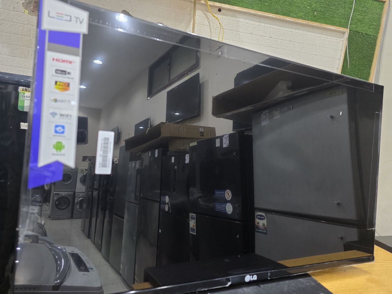 شاشه 32 Lg
اسمارت 
كوري الصنع وارد الخارج