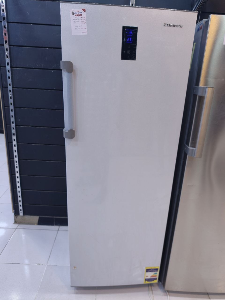 كود 8032 

❄️ ديب فريزر الكتروستار 7 درج نوفروست كسر زيرو
شحن شركة بدون اي صيانة سابقة