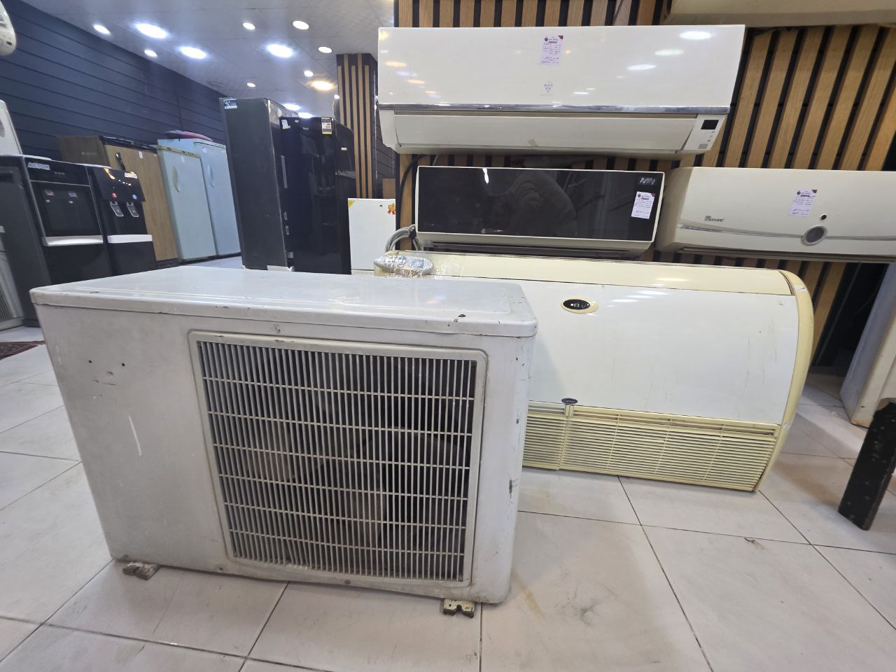 تكييف كاريير 4 حصان  
 استعمال بحالة المصنع 
4847 كود