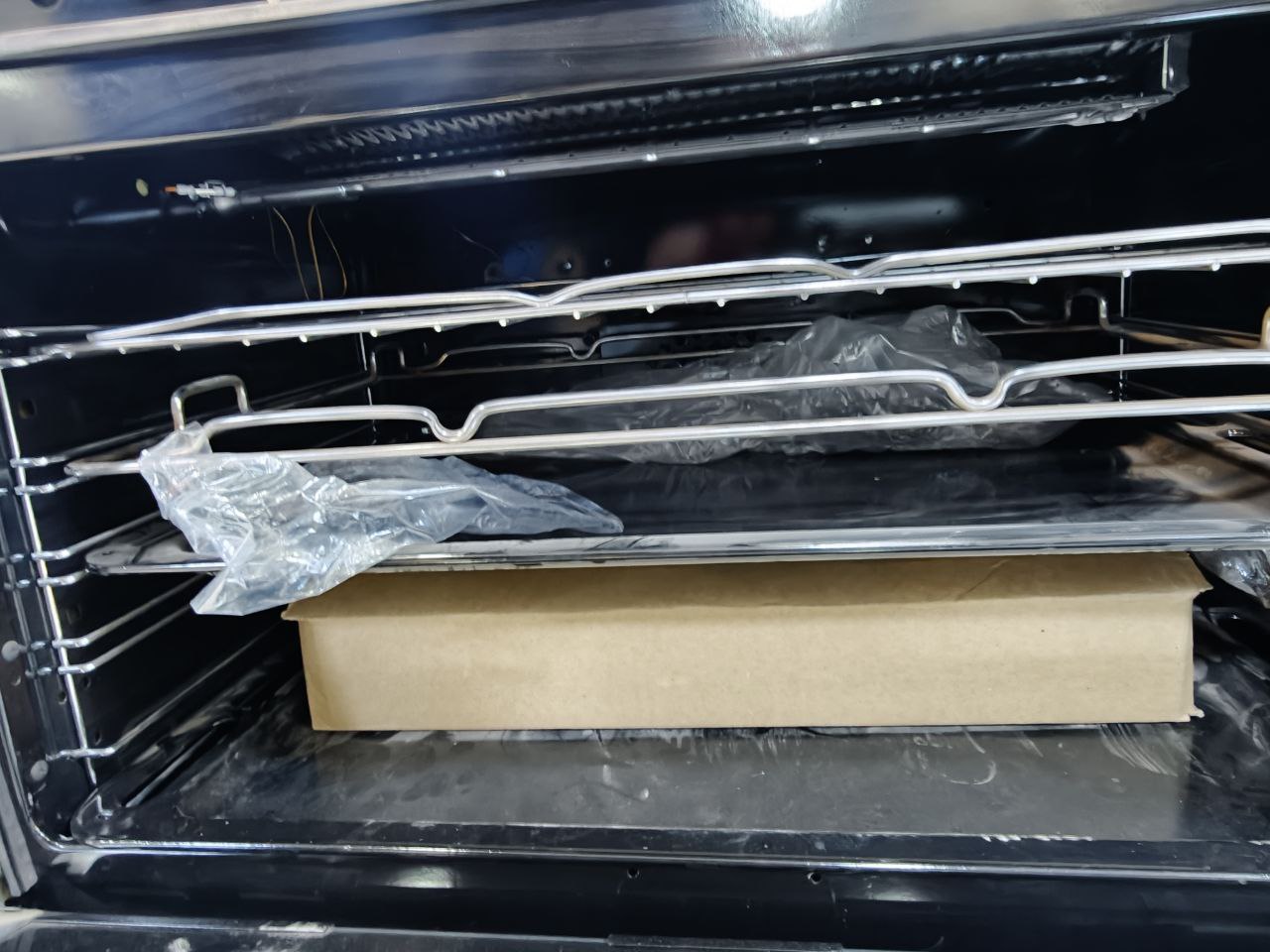 كود 5945
بوتجاز يونى شيف C6090SS-AP-187-1
فرز ثاني 
 بالكرتونه