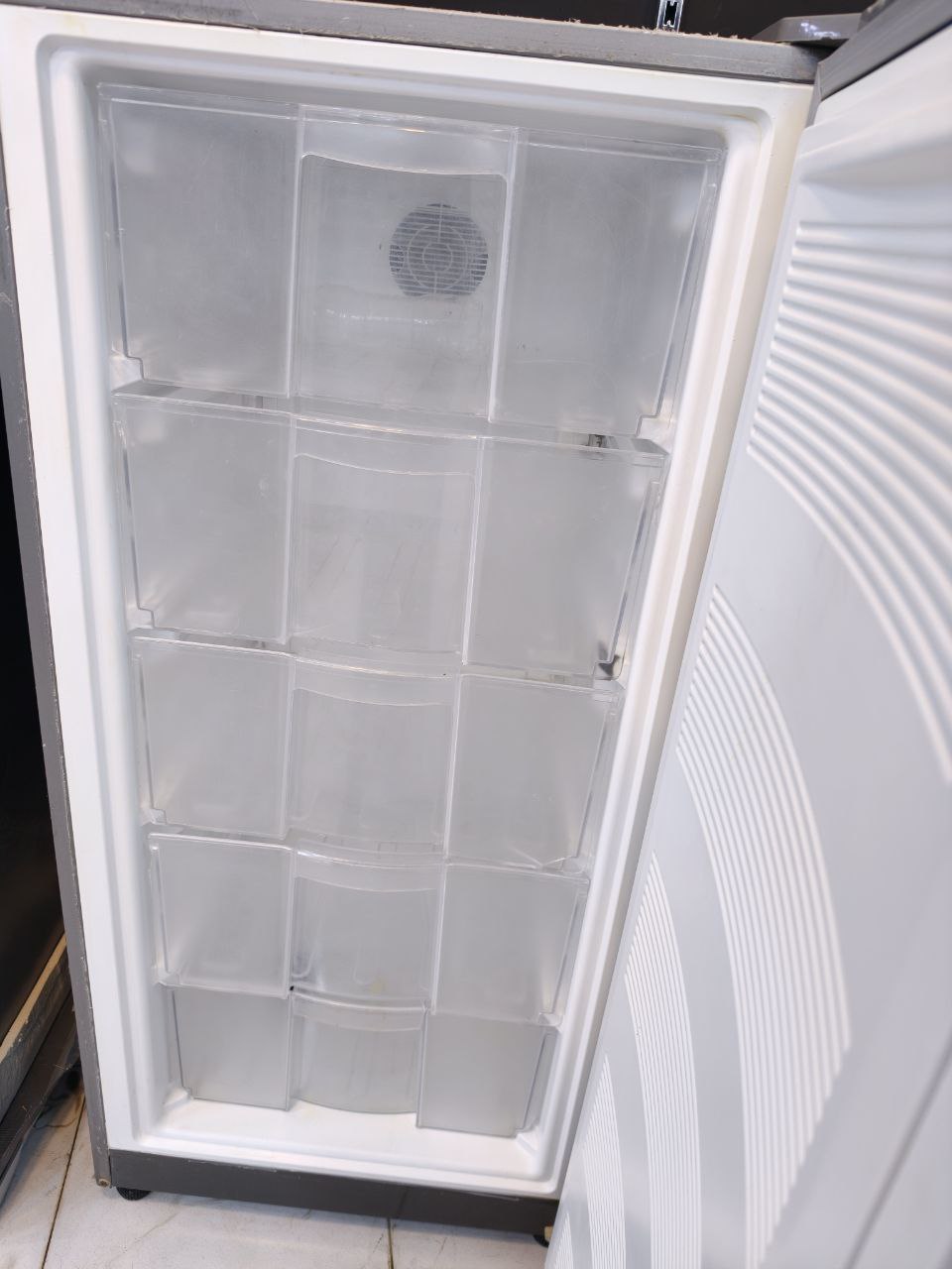 كود 6710
فريزر اللكتروستار
نوفروست  5درج
كسر زيرو