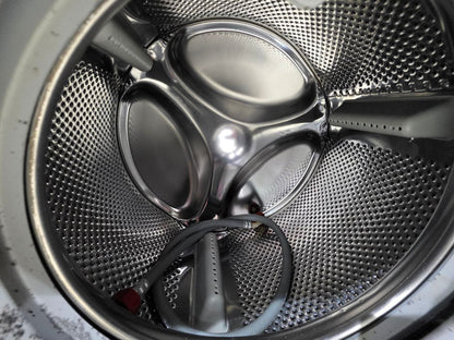 غساله وايربول فول اتوماتيك 7 كيلو استعمال بحاله ممتازه كود 2287