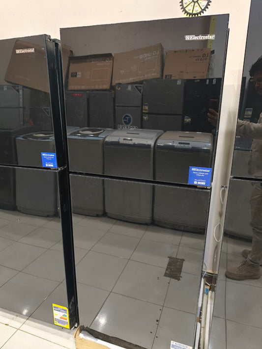 كود 6039
ثلاجة اللكترو استار  
 فرز ثاني بالكرتونة  
330لتر
نوفروست