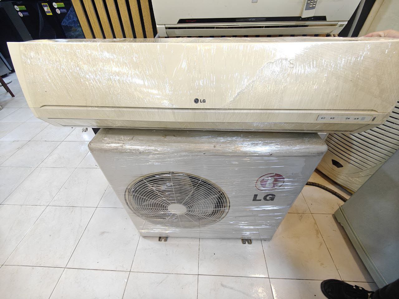 تكييف 3حصان lg
بارد بدون اي صيانه
شامل كل مشتملاته الاصليه