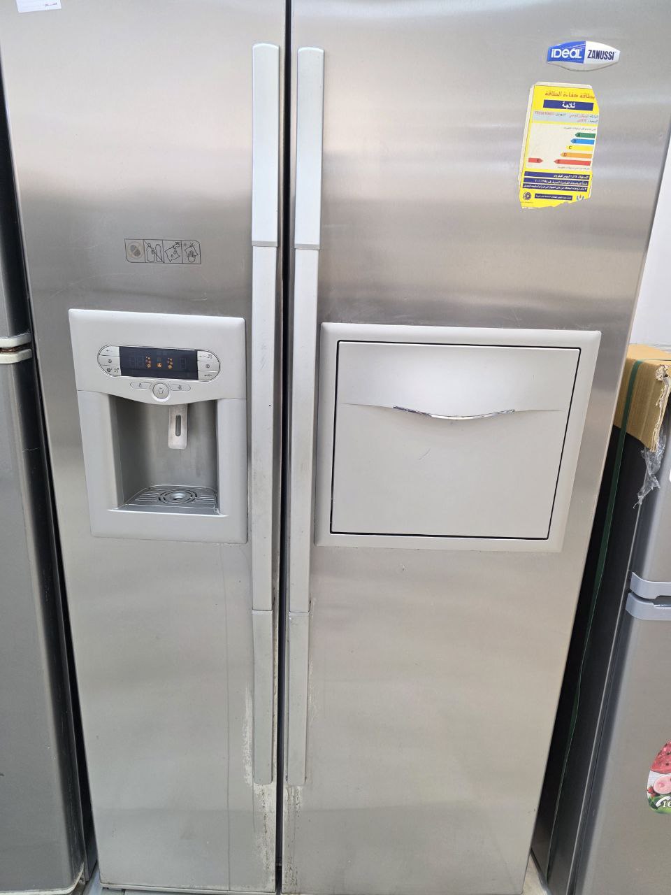 كود 5571
تلاجه اديل زانوسي 
30 قدم نوفروست  استعمال 
بسعر 25000فقط