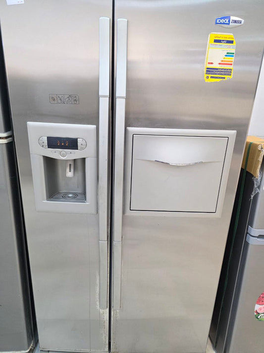 كود 5571
تلاجه اديل زانوسي 
30 قدم نوفروست  استعمال 
بسعر 25000فقط