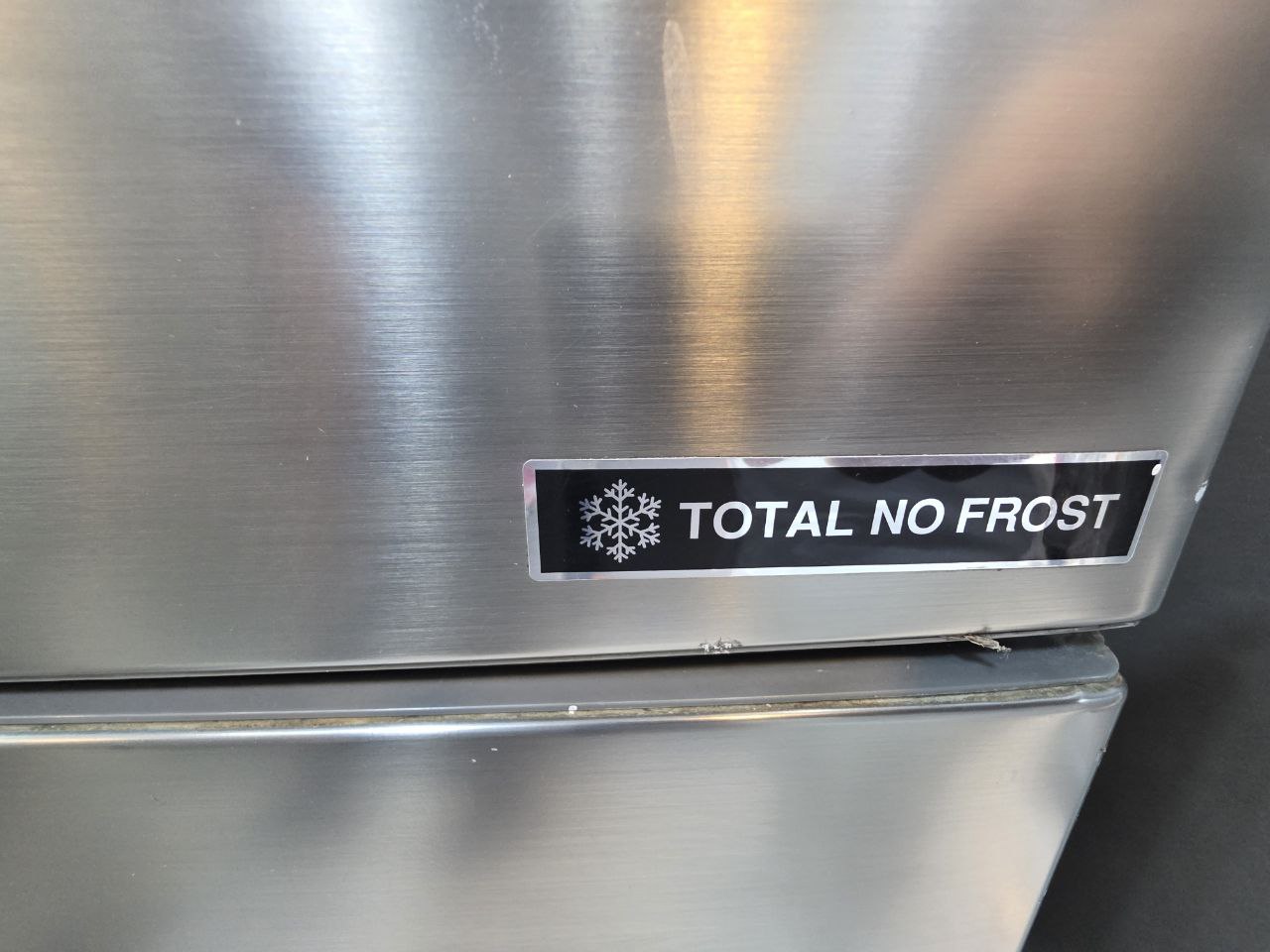 4993 كود
تلاجه فريش 14
نوفروست 
بدون اي صيانه
شحن. شركه