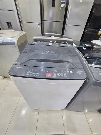 غساله تورنيدو فوق اتوماتيك 10 كيلو استعمال بحاله ممتازه