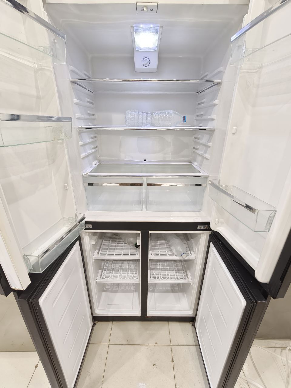 كود 6741
تلاجه يونيون اير باب زجاج ديفروست 
4 باب 517لتر
كسر زيرو.