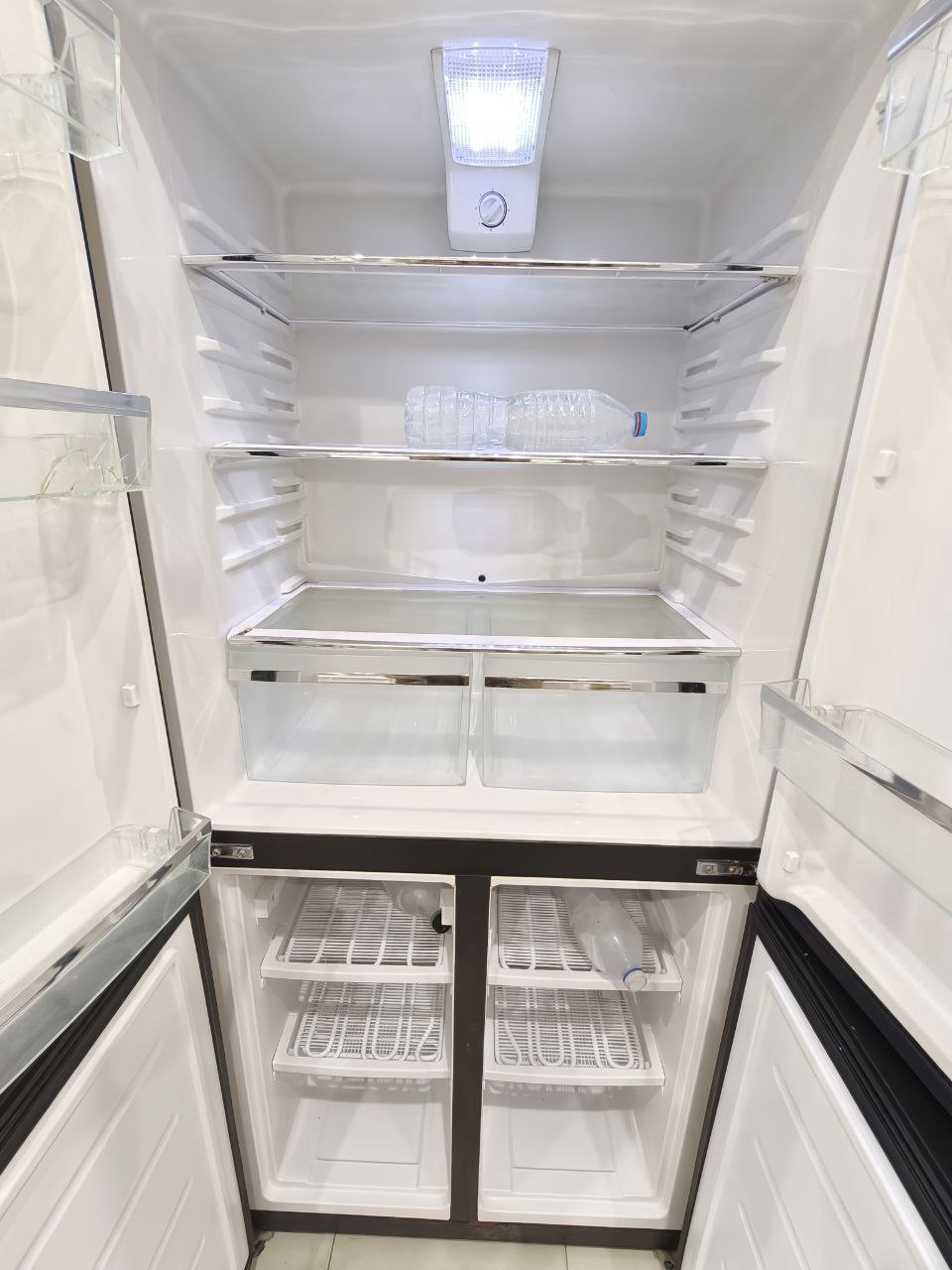 كود 6741
تلاجه يونيون اير باب زجاج ديفروست 
4 باب 517لتر
كسر زيرو.