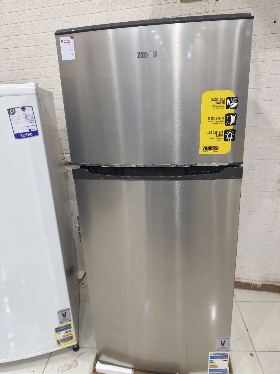 كود 5790                                         ثلاجه زانوسي                                         370لتر                                           حرق سعر