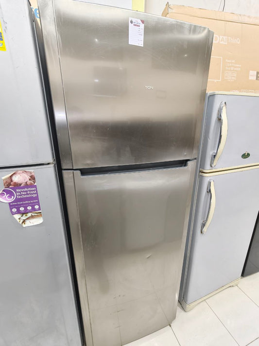 كود 6135
ثلاجه اريستون 20 قدم 
نوفروست