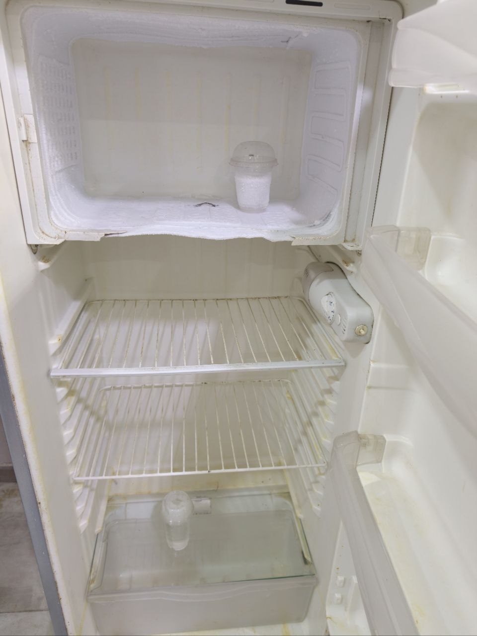 كود  6246

ثلاجه  اديل 11 قدم
ديفروست استعمال