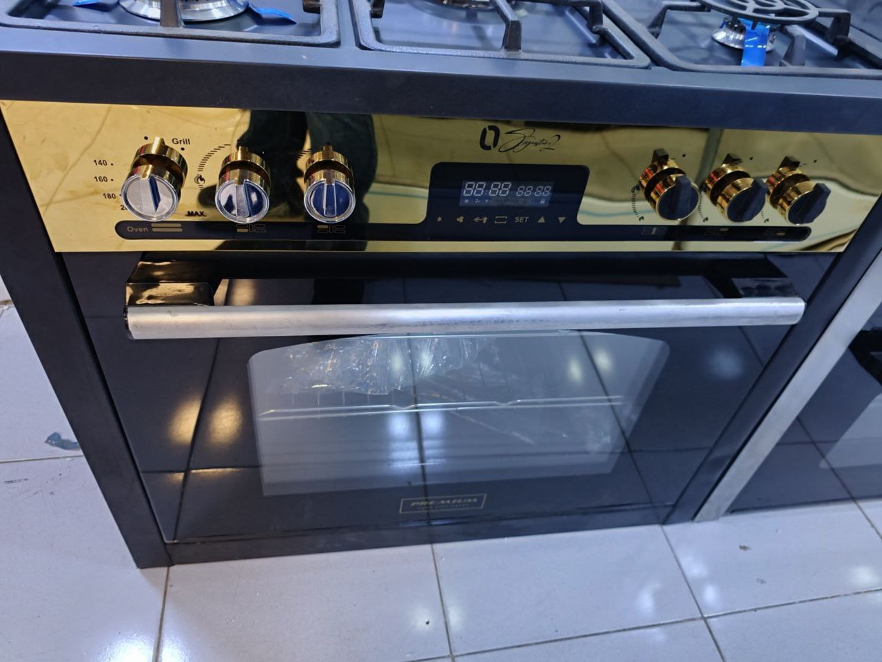 كود 5921
بوتجاز 5شعله شيف جولدن 
امان كامل هيدروليك