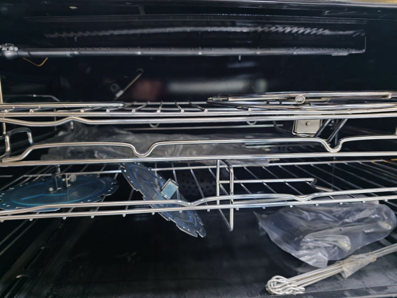 كود 5874

اي شيف جولدن اديشن اوتو كوك هيدروليك مروحة تبريد سطح C69GB-1GC-383-ICPS2F-PC-2W-AL
فرز ثاني