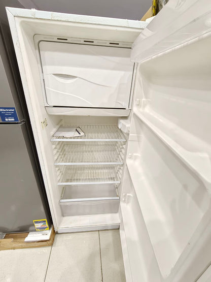 كود 5888
ثلاجة ايديال 11 قدم 
كسر زيرو