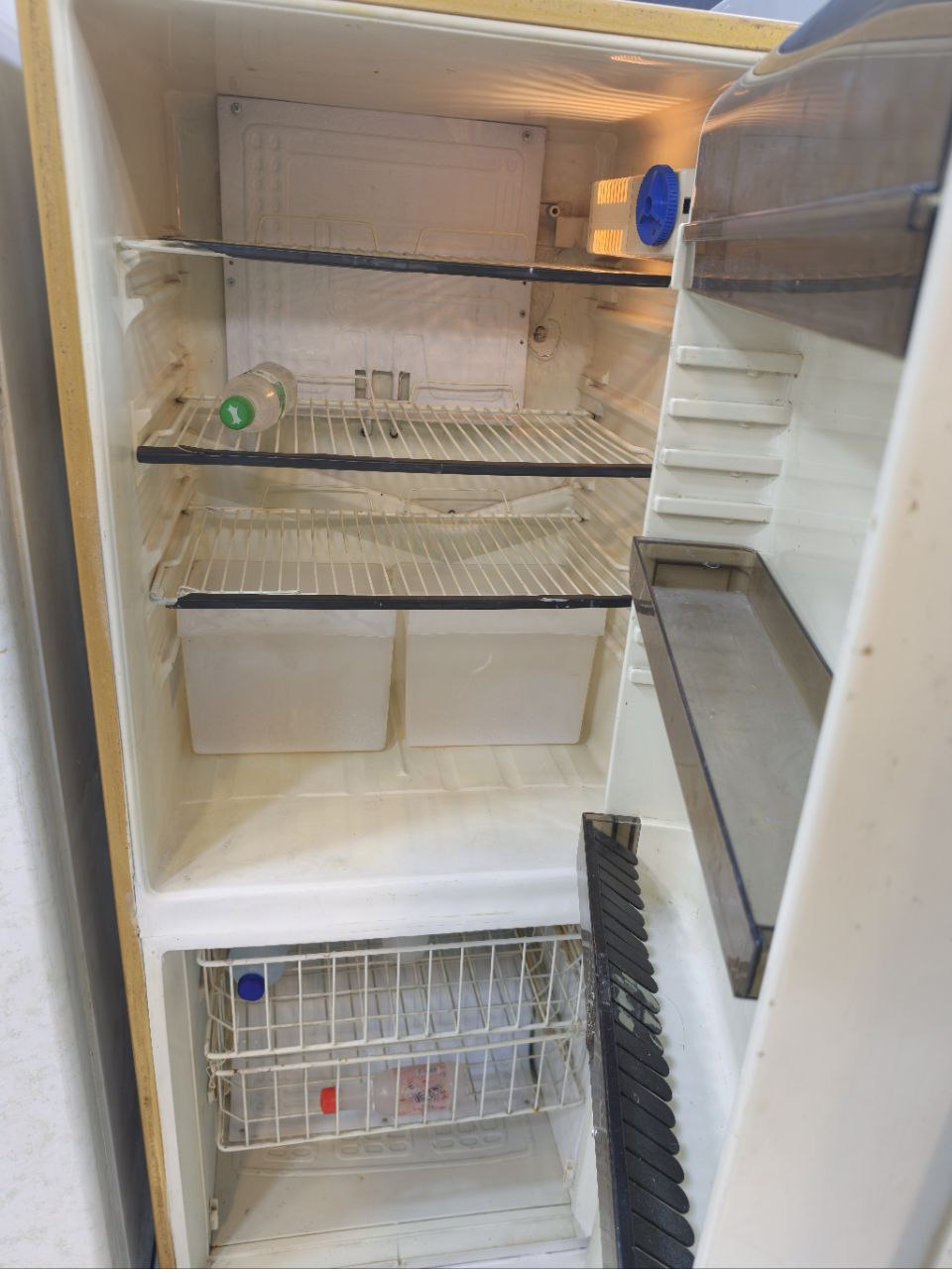 كود 2731
ثلاجه الاسكا كومبي استعمال
ديفروست 14 قدم